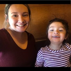 Meet your Posher, Deyanira